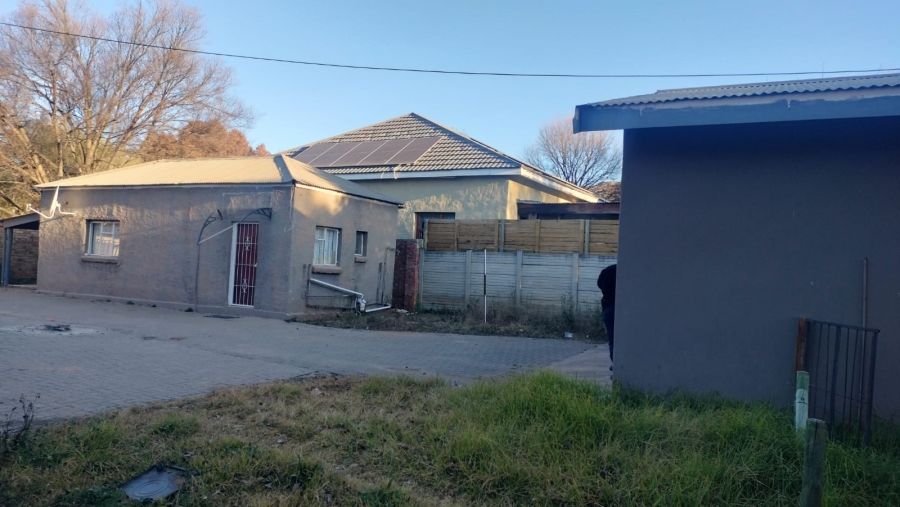 4 Bedroom Property for Sale in Ladybrand Free State